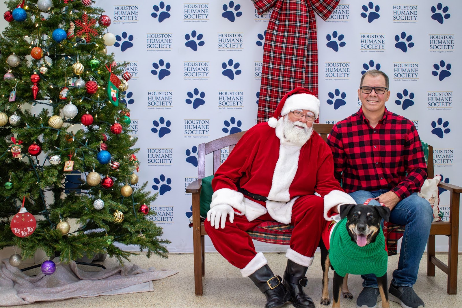 paris-happy-tails-xmas(1)